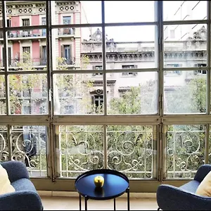 https://comfort-and-style-center-pool-a-c-wi-fi-403.topbarcelonahotels.com